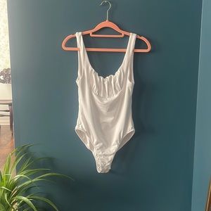 Princess Polly Off-White Bodysuit Sz 6